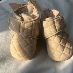 BearPaw Quilted Beige Baby Booties